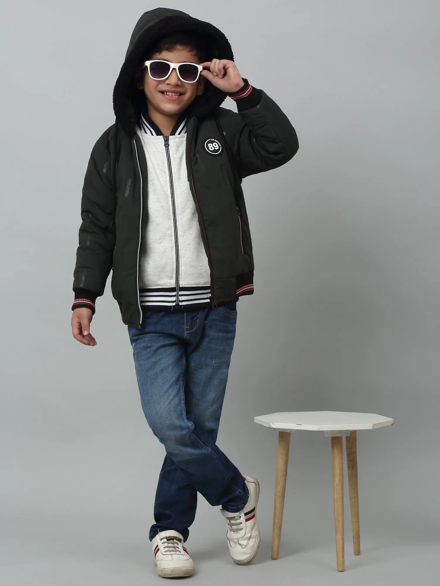 Boys Bottle Green Hooded Neck Solid Casual Jacket For Winter