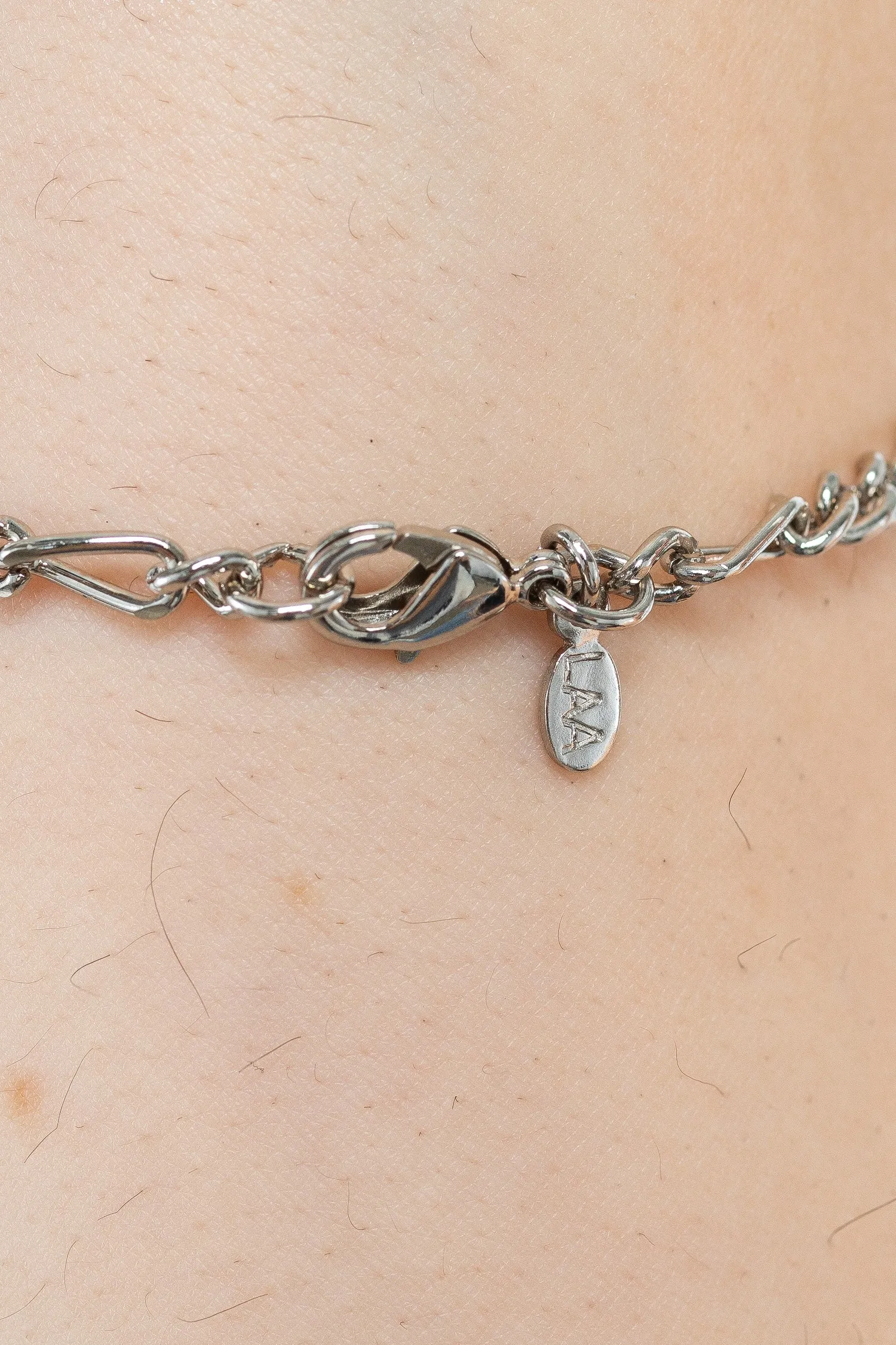 JWLFB - Unisex Figaro Chain Bracelet