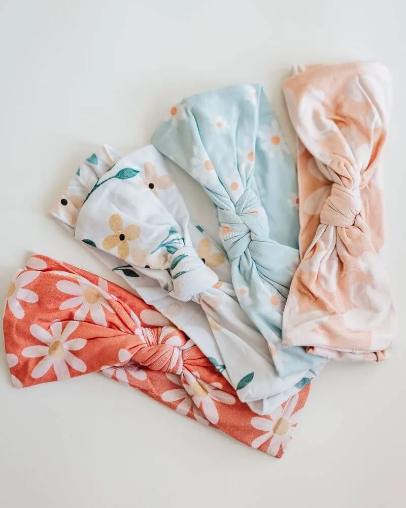 Serenity Swaddle and Headband Set - Mint Daisy